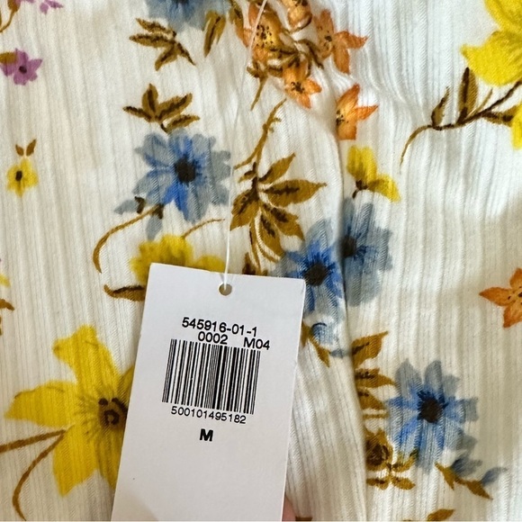 NWT! Old Navy Printed Tie-Shoulder V-Neck Rib-Knit Bodysuit  - Medium 🤎 - Picture 7 of 8